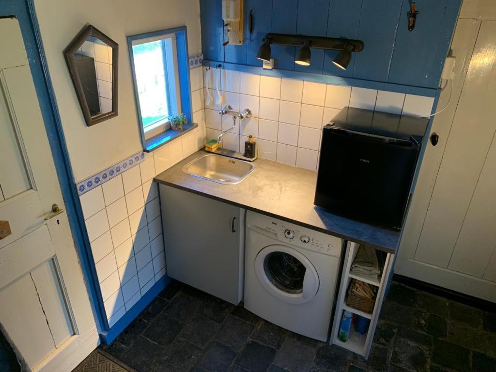 Vakantiehuis In Friesland Voor De Hele Familie Huns Exteriör bild