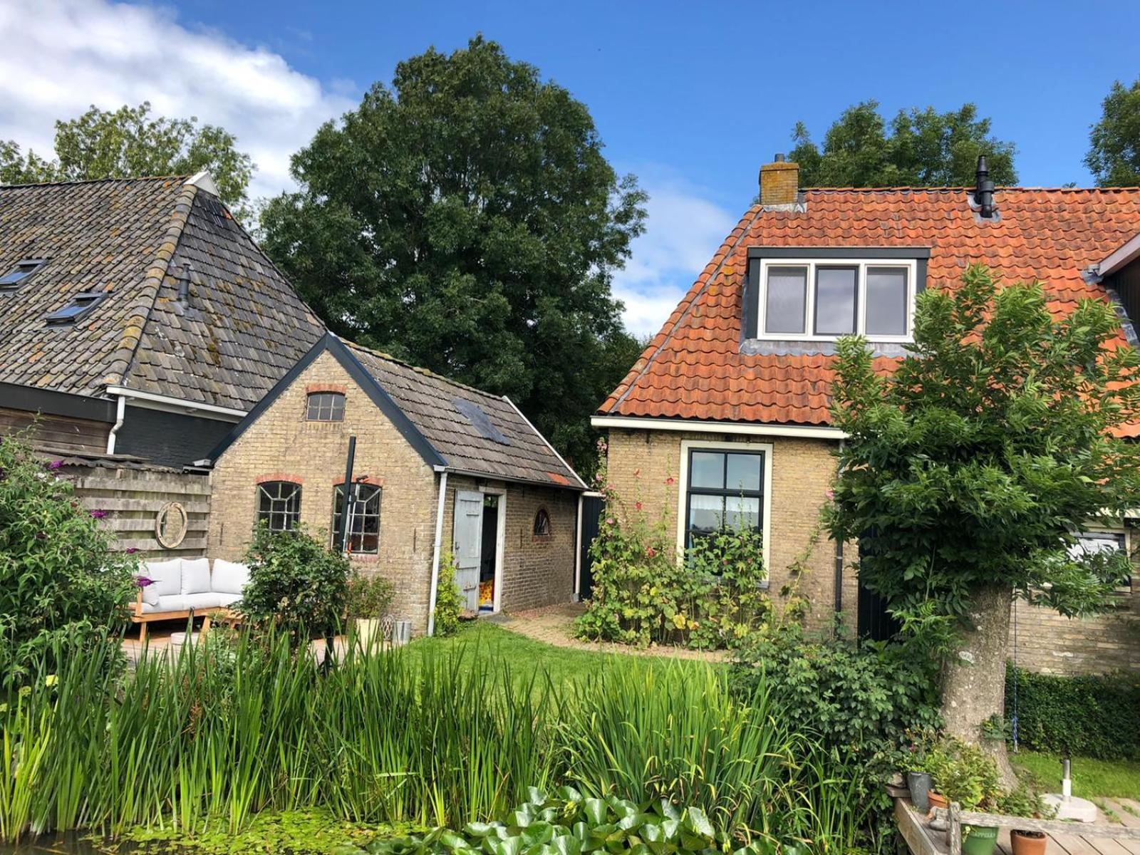 Vakantiehuis In Friesland Voor De Hele Familie Huns Exteriör bild